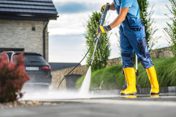 Best Parking Lot and Garage Cleaning  in Traverse City, MI